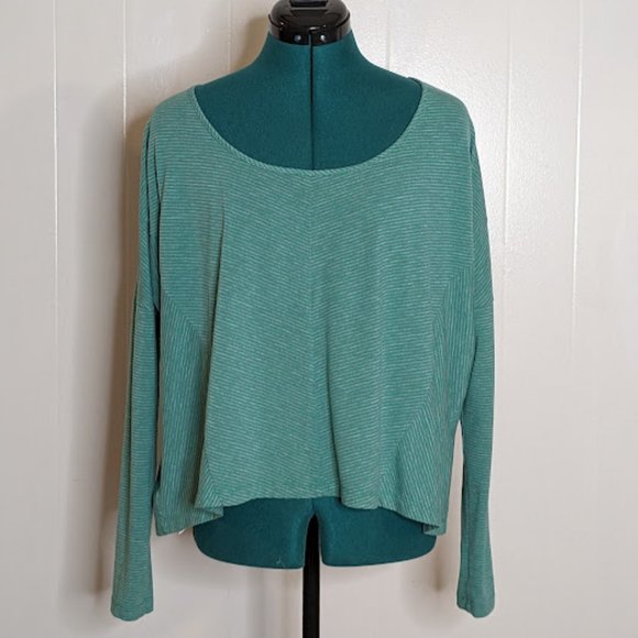 BCBGeneration Oversized Asymmetrical Stripes Long Sleeve Top. Size XS/S. - Picture 1 of 13